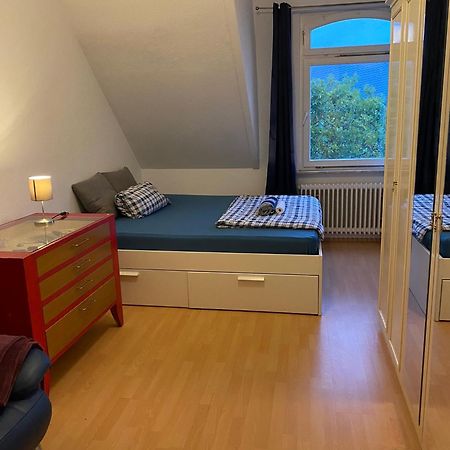 Nice Private Room In Shared Apartment - 2Er Wg Wiesbaden Bagian luar foto