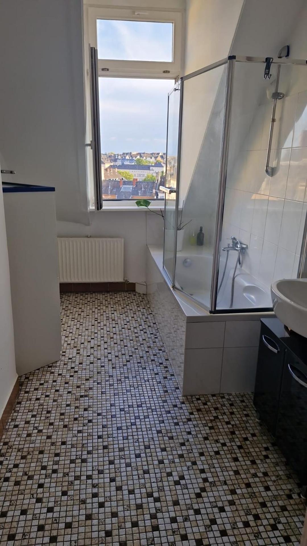 Nice Private Room In Shared Apartment - 2Er Wg Wiesbaden Bagian luar foto